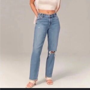 Abercrombie & Fitch Low Rise 90's Straight Curve Love Jeans 2 Short Destroy